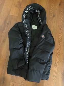 All weatherproof puffer jacket