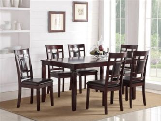 7 Piece Dining Set
