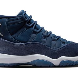 Wmns Air Jordan 11 Retro ‘Midnight Navy Velvet’ Size 6W