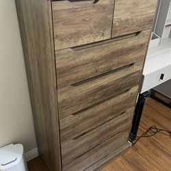 6-drawer Tall Dresser