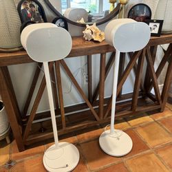 Sonos Era 300 Pair With Sonos Stands