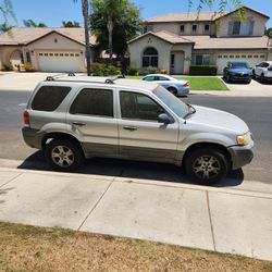 2005 Ford Escape
