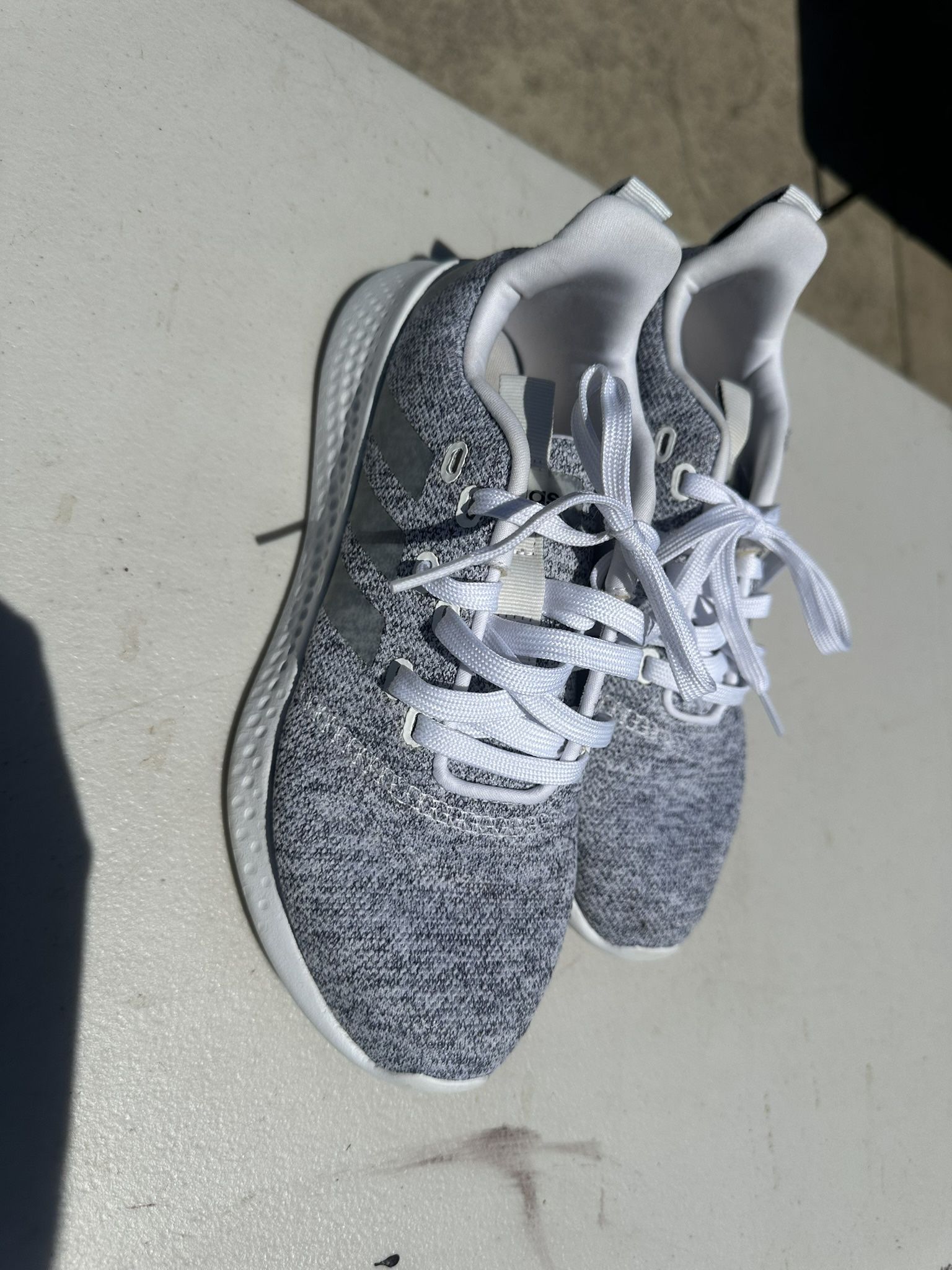 Women Adidas Shoes