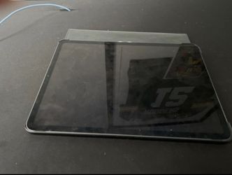 iPad Pro 2018 64gb no dents no stratches