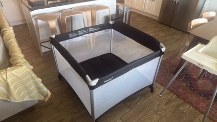 Joovy Room2 Portable Playard Playpen