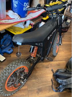 brand new Tuttio