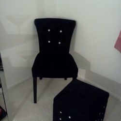 Black Set With Rhinestones 