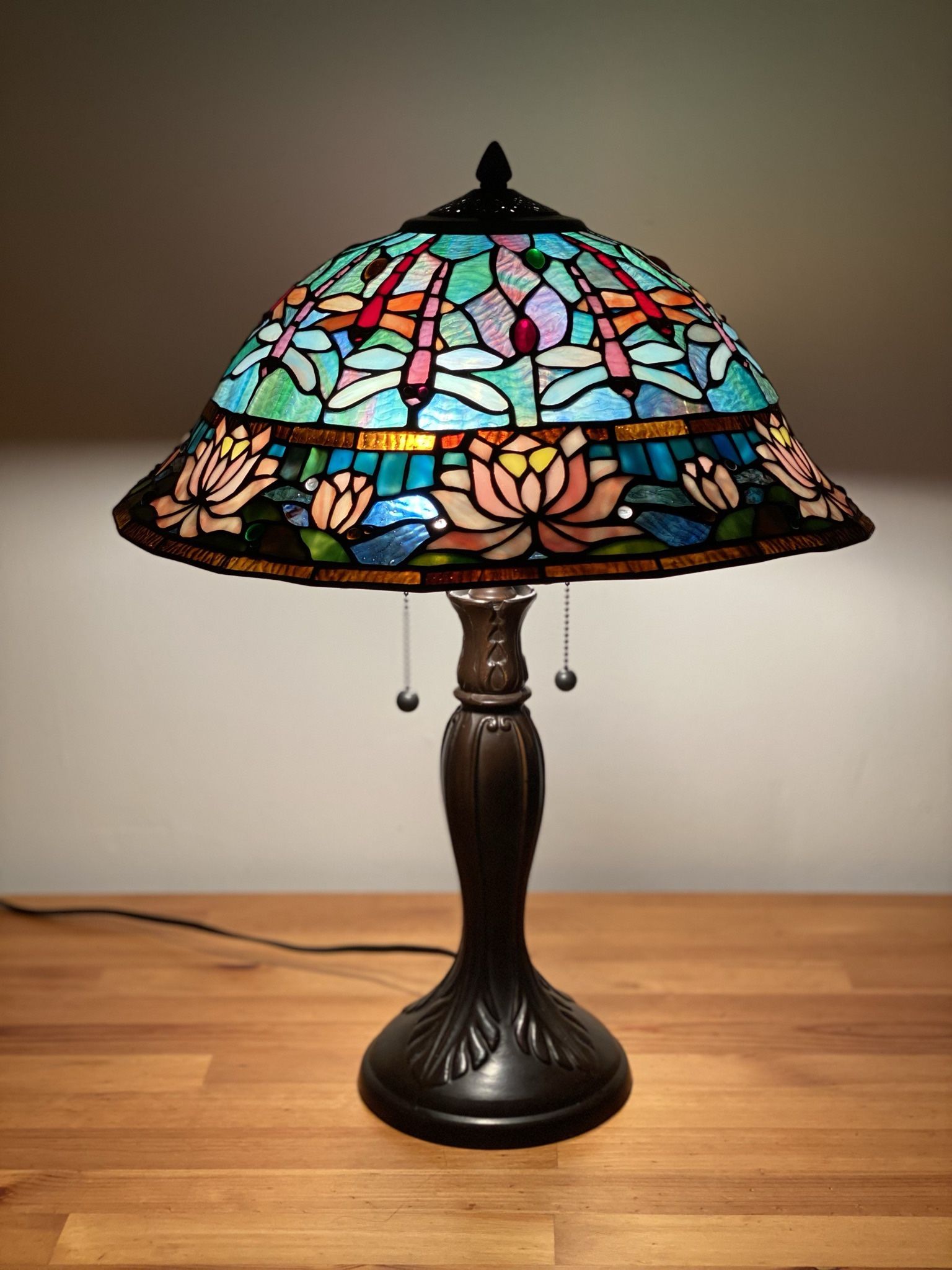Tiffany Style Lamp Pink Lotus And Dragonflies 