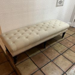 Tufted Bench