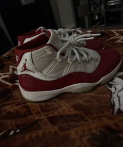 Cherry 11s Size 8
