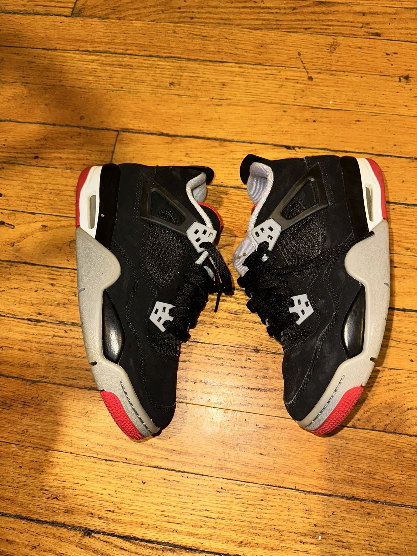Nike Air Jordan 4 Retro "Bred" sneaker