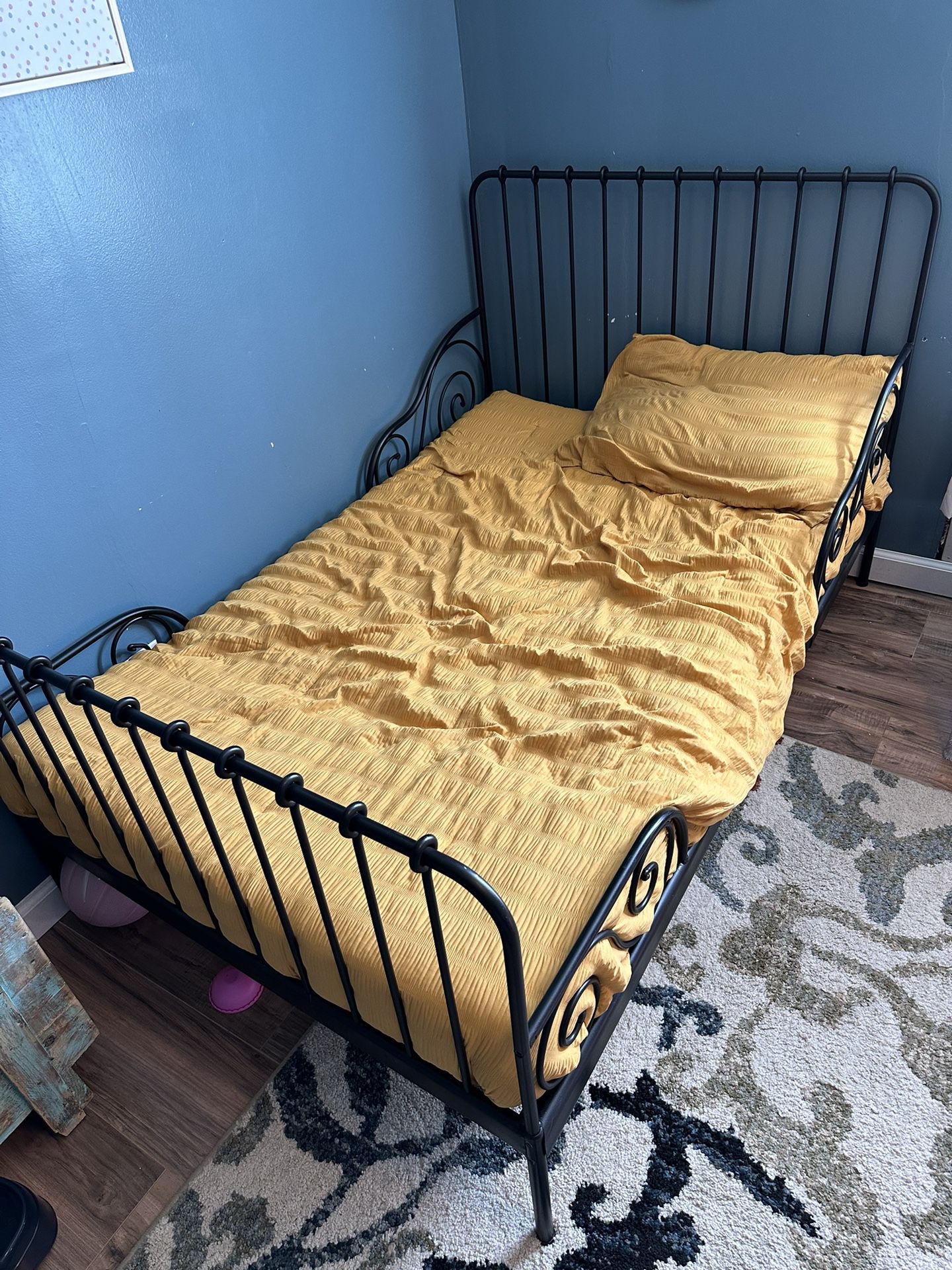 IKEA minnen Kids Extendable Bed 
