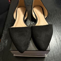 Women's Black Flat Slip On Shoes