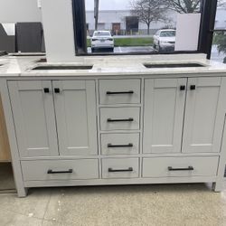 Bathroom vanity cabinet 60” solid mango Quartz top with sinks and backsplash 