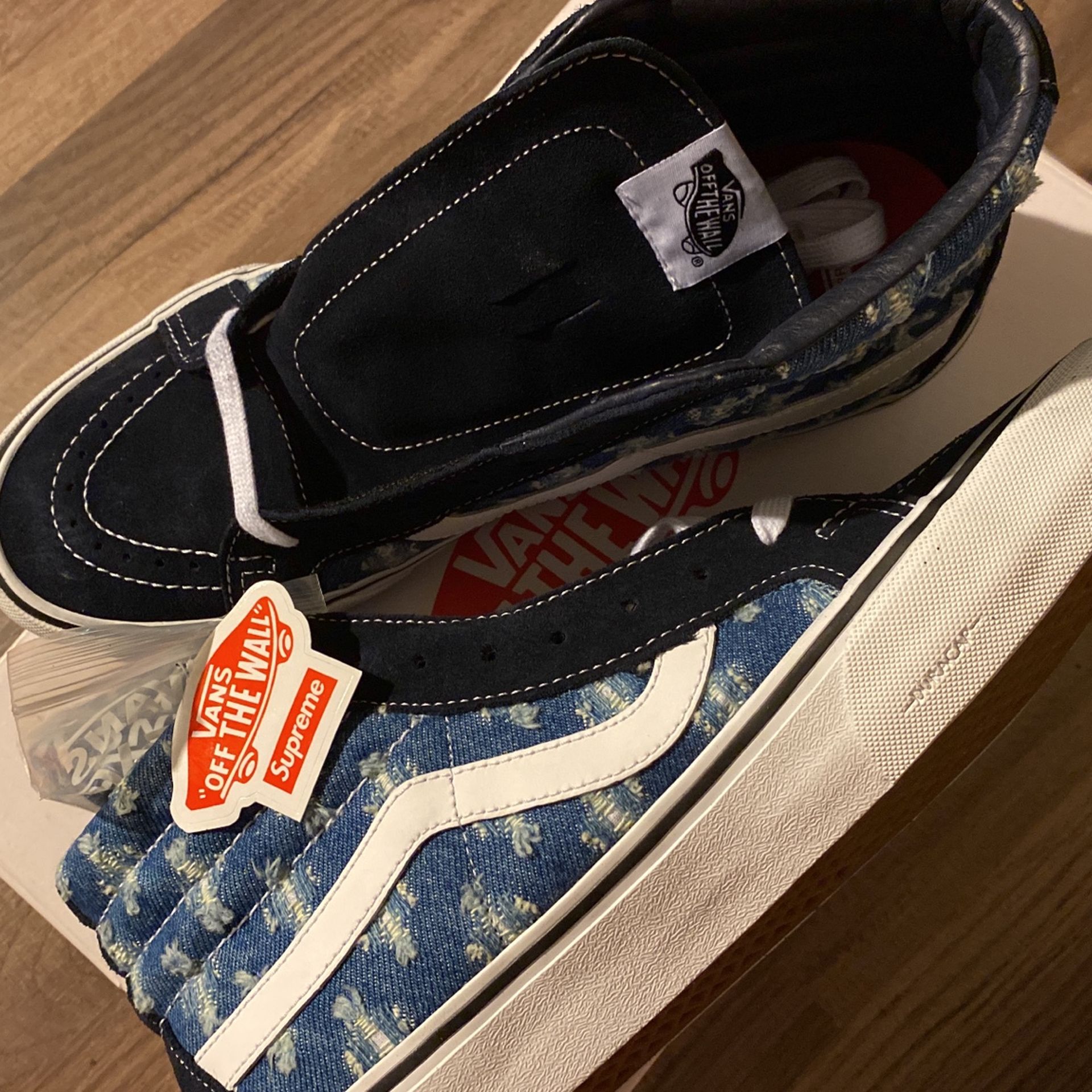 Supreme Vans