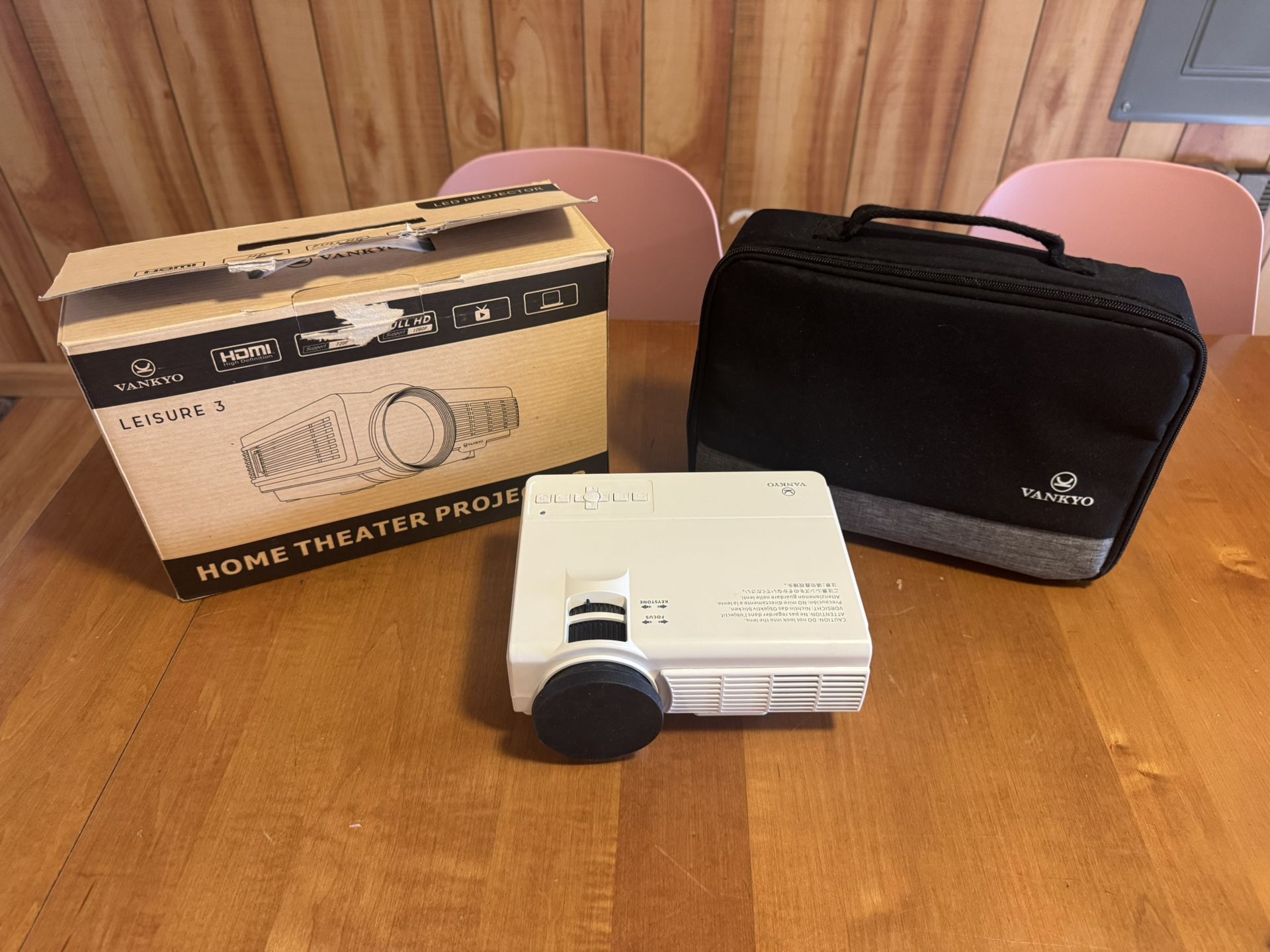 Home Projector Kit - Vankyo Leisure 3
