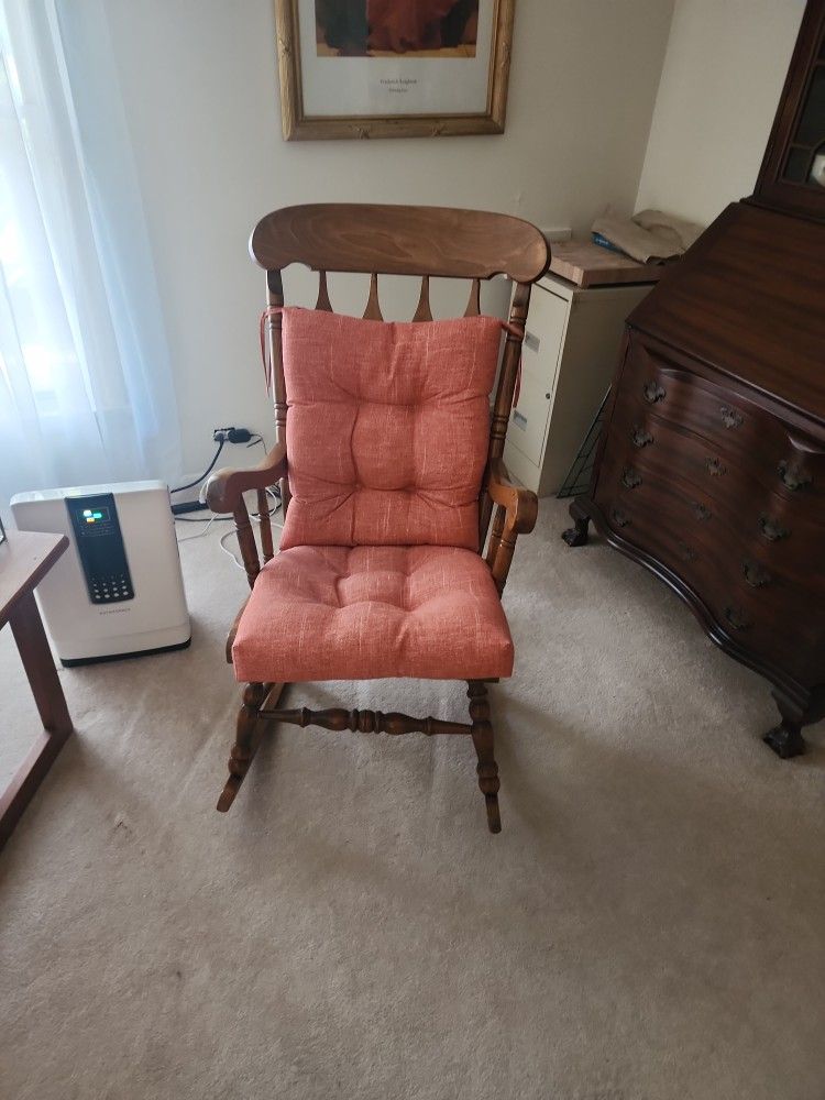 Solid Maple Vintage Rocking Chair