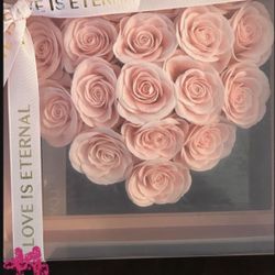4 Ever Roses in a Beautiful Box