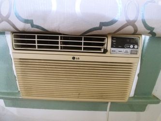 LG A/C 10,000 Btu/h