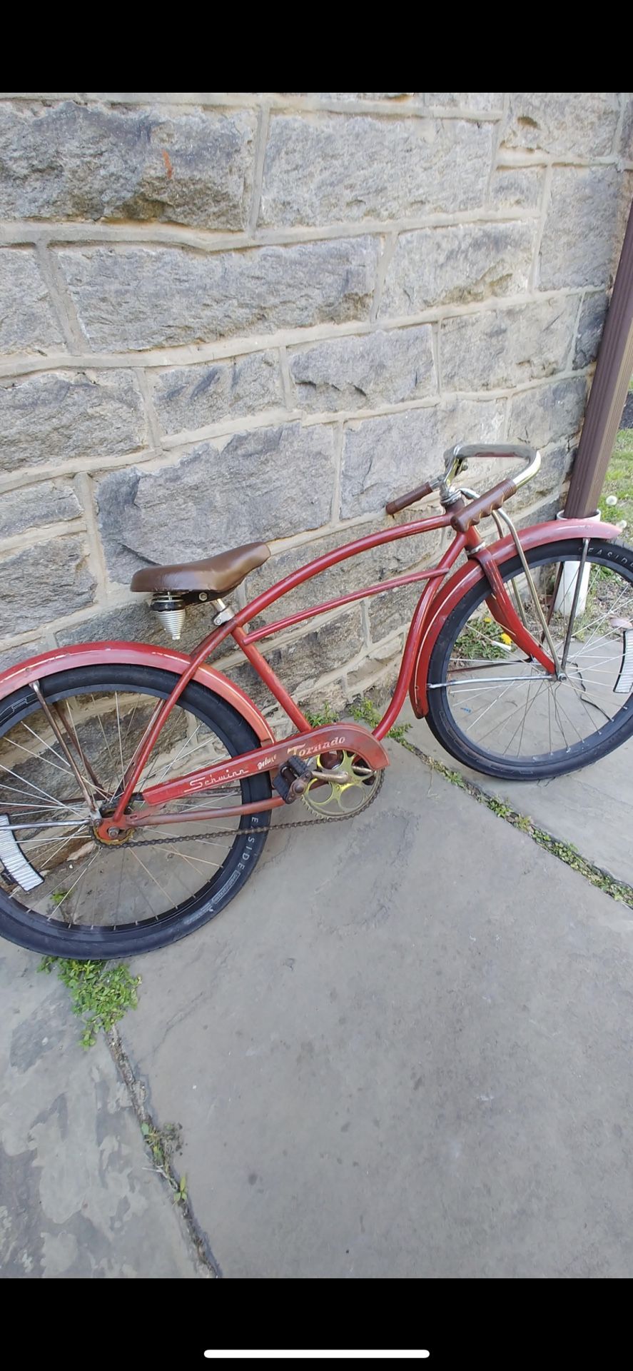 24” 1960’s Schwinn Tornado Deluxe Cruiser / Beach Bike 