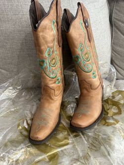 Real leather cowgirl boots with aqua design stitching from Mexico. Size 7 used once