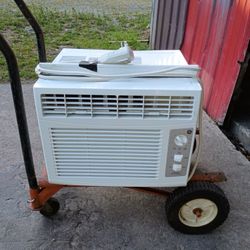 Air Conditioner (GE) 5,000 For Sale