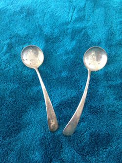 set of 2 vintage decorative spoons