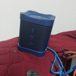 Skull candy Bluetooth Speaker 