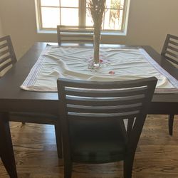 Dinning Table