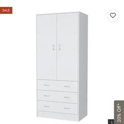 Closet System With 3 Drawers