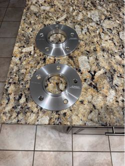 Wheel spacers for honda and Acura
