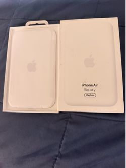 Apple iPhone Air MagSafe Battery - Open Box - White (A3385)