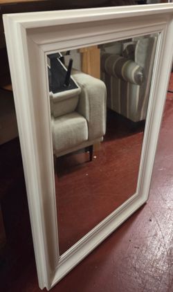 Beautiful Mirror White/creamish Beveled Glass