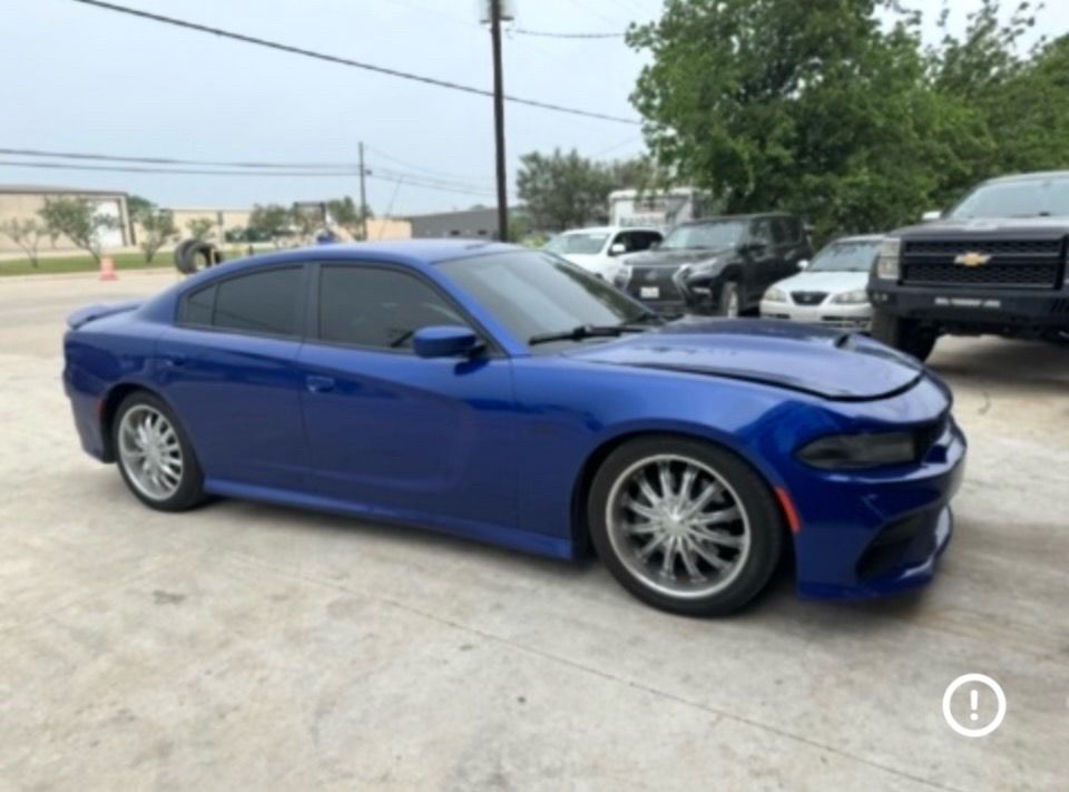 Set of 20” chrome universal wheels and tires came of my Dodge charger