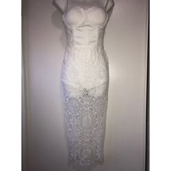 Also comes in white