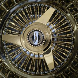 Brand New 13/7 Straight Lace 