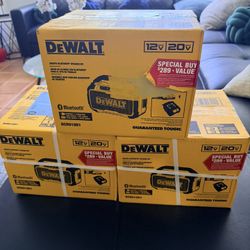 DEWALT 20V MAX Bluetooth Speaker