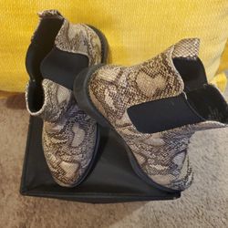 ASOS: Shoes/  Brown And Tan . Animal Print 