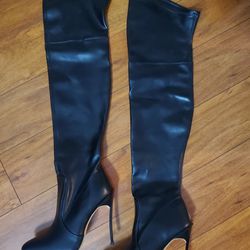 NEW- Over The Knee/Thigh High Stilleto Boots- Size 39