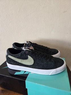 Nike SB Zoom Blazer Low Stussy Shoes Skateboarding (BQ6449 001) Men's Size 9.5