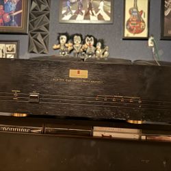 Parasound  6 Channel Amp, Amplifier