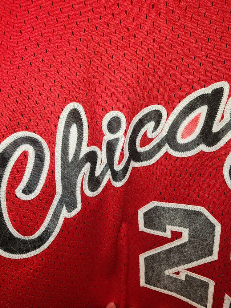 MICHAEL JORDAN CHICAGO BULLS VINTAGE NIKE JERSEY BRAND NEW WITH TAGS SIZES  MEDIUM AND XL AVAILABLE for Sale in Chicago, IL - OfferUp