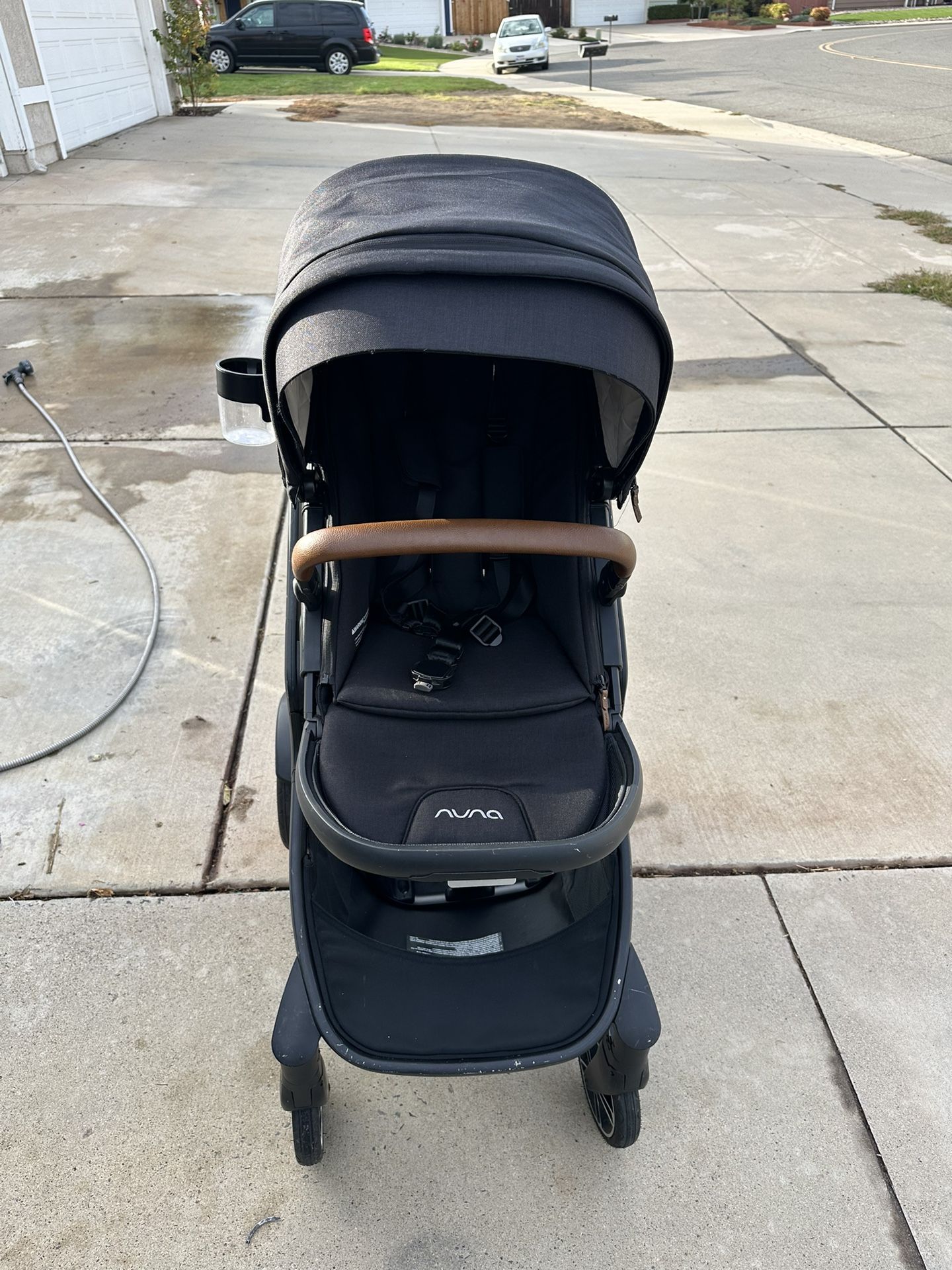 Nuna Demi Grow stroller