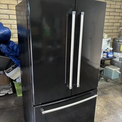 Fridges For Sale Are Plugged In Free Deliver 