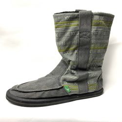 Sanuk Slouch boots fleece lined women’s size 10