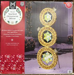 Member’s Mark 6' Pre-Lit Stacked Ornament Décor