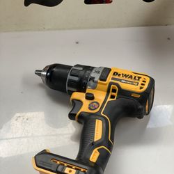 DEWALT 20V MAX XR Cordless Brushless 1/2 in. Drill/Driver