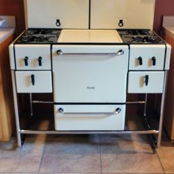 Antique Magic Chef Range/Oven for sale