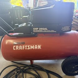 25 Gallon Tank 4.5 Horsepower Motor. Works Perfectly, Well Maintained Craftsman 