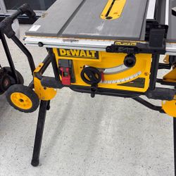 Dewalt Saw 